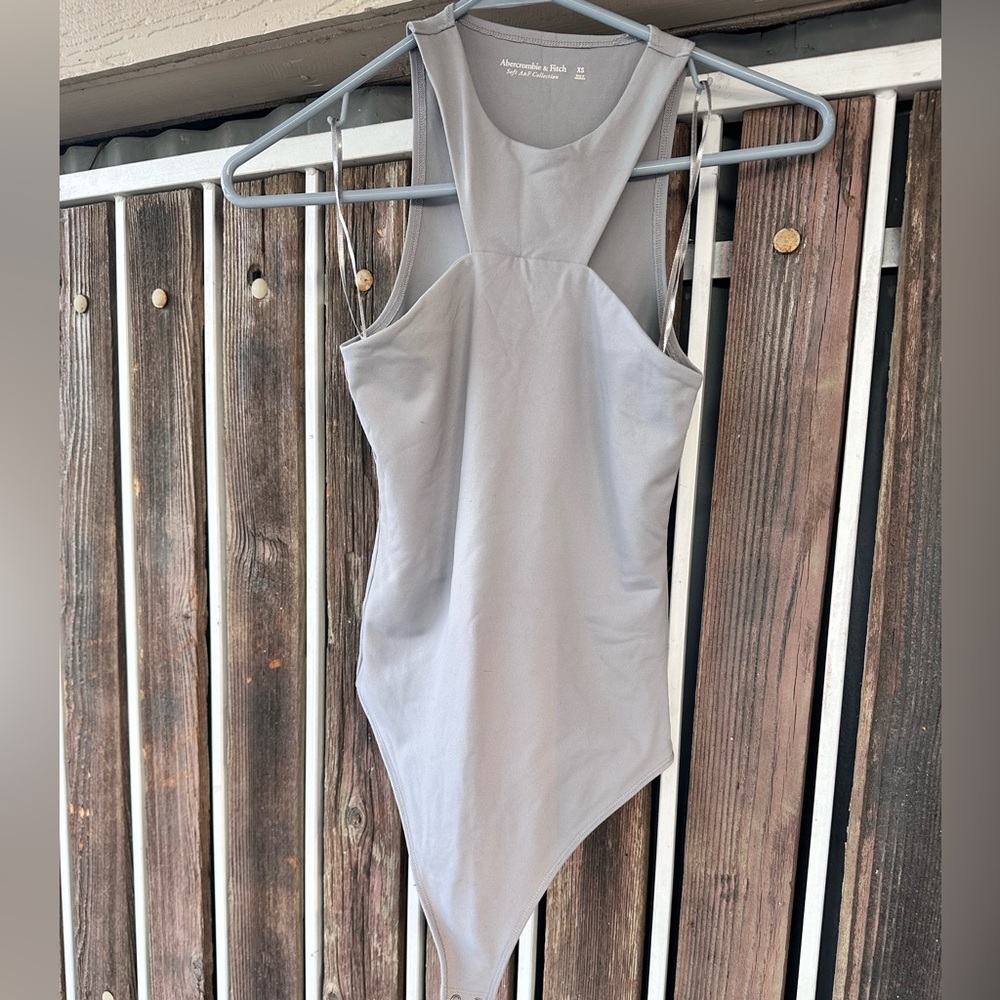 Seamless Fabric High-Neck Bodysuit Size XS